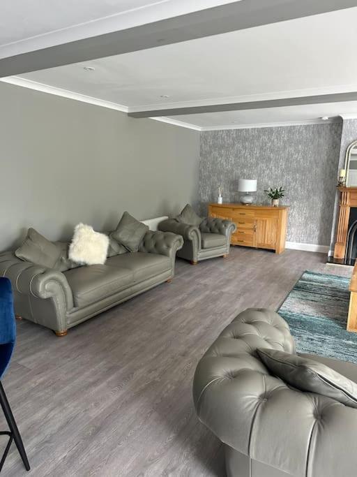 Cameron Coach House Modern Property In Murrayfield إدنبرة المظهر الخارجي الصورة